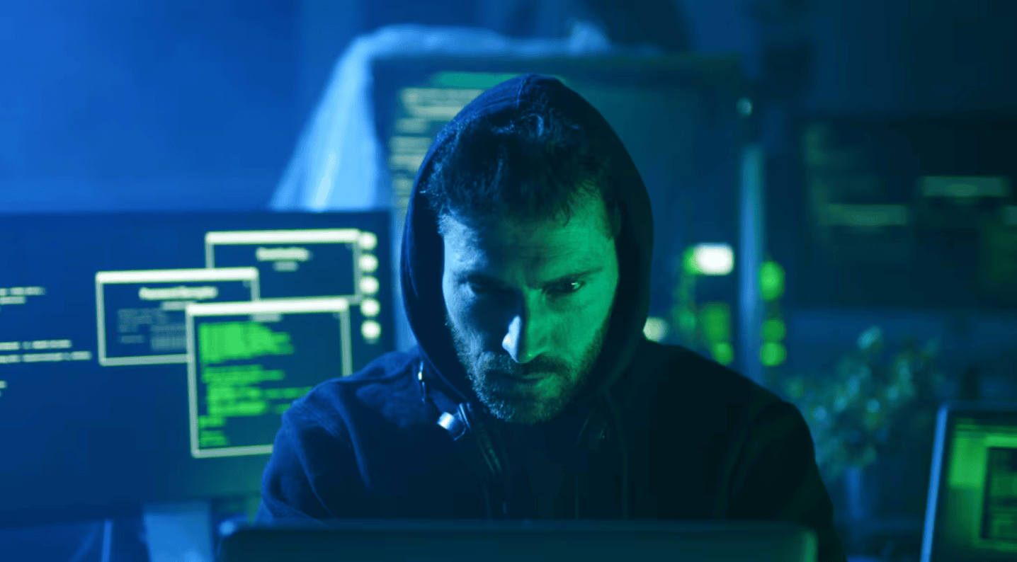 Cibercriminales crearon una red de inteligencia artificial para hackear cuentas de Gmail en todo el mundo